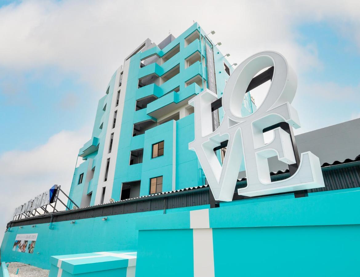 Hotel LOVE JEWEL Kitakyūshū Exterior foto